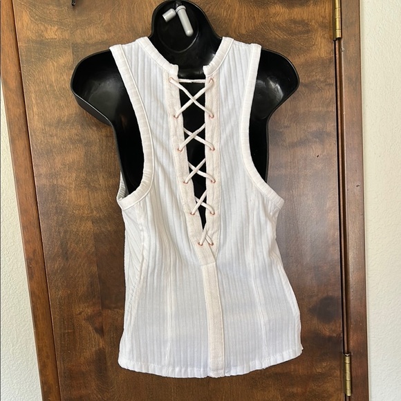 FREE PEOPLE INTIMATELY WOMENS WHITE LACE-UP TANK TOP SIZE M - Picture 1 of 14